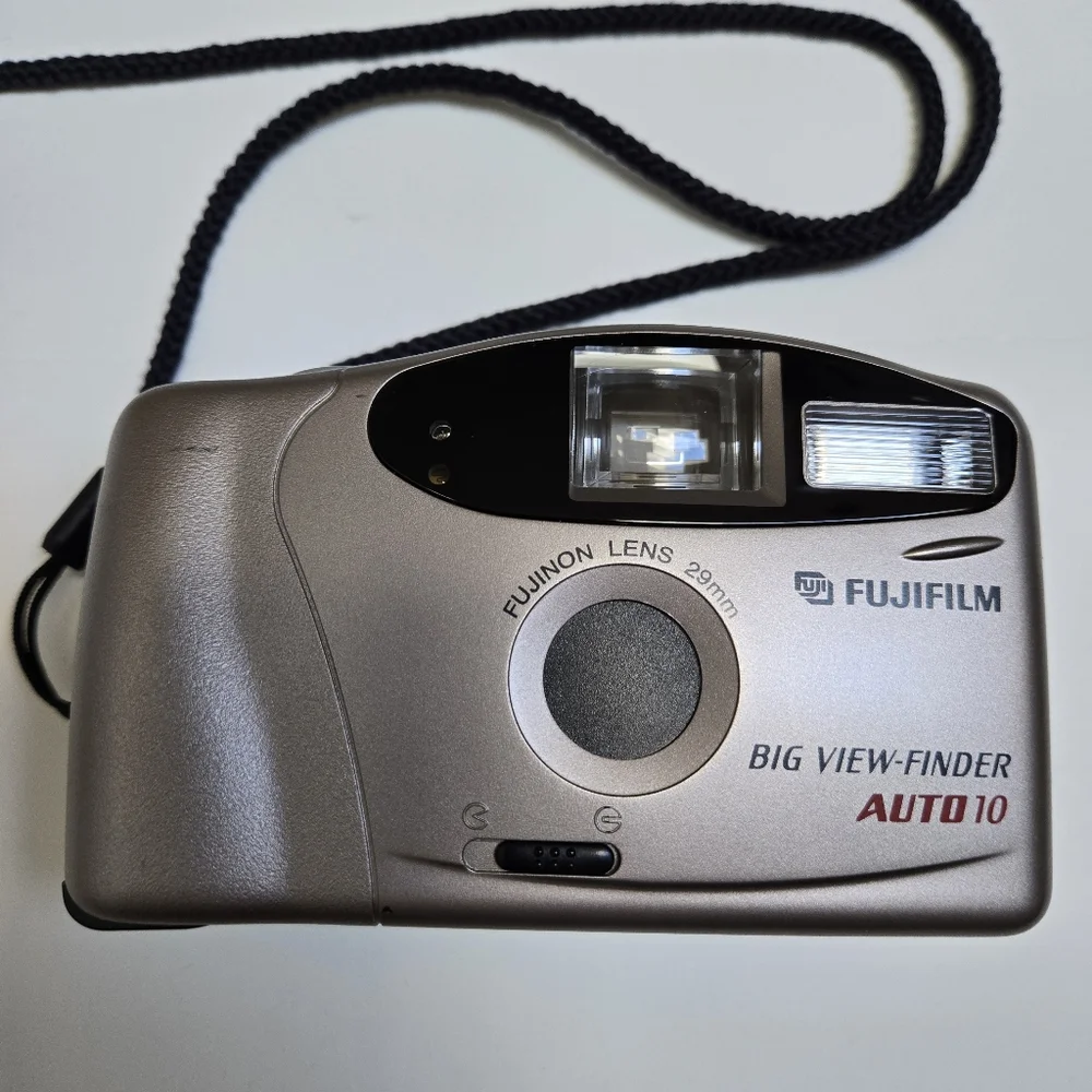 Vintage Fujifilm Big View-Finder Auto 10 29mm Camera With Case